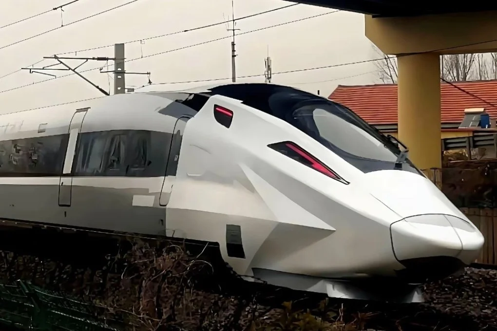 China Tests World's Fastest Commercial Train